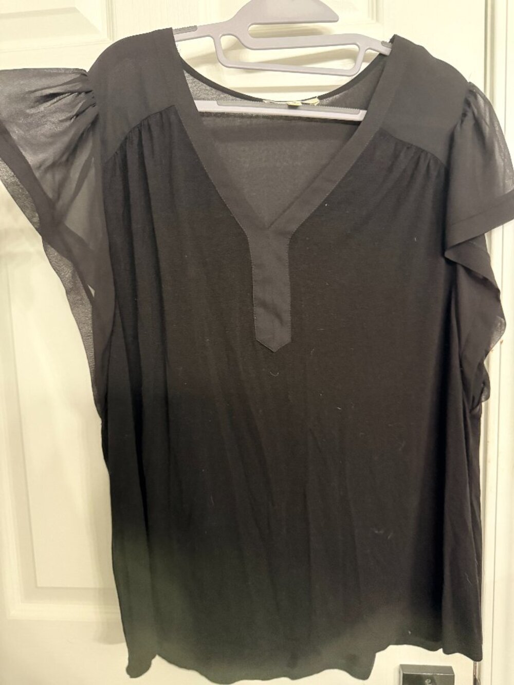 Les Serein Black Short Sleeve Mixed Media Blouse V-Neck 1X
